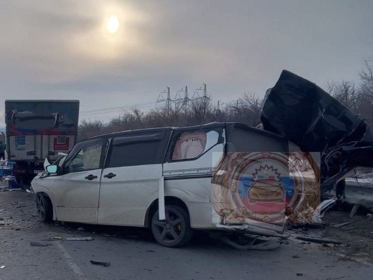 В тройном ДТП в Вольском районе погиб человек