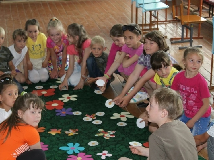 В Ярославле две тысячи детей во время каникул отдохнут в пришкольных лагерях