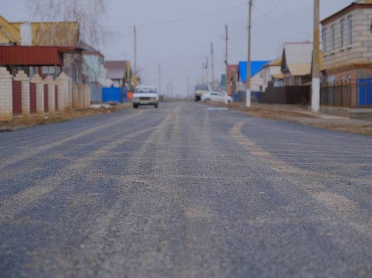 В селе Фунтово-2 Приволжского района отремонтировали дорогу