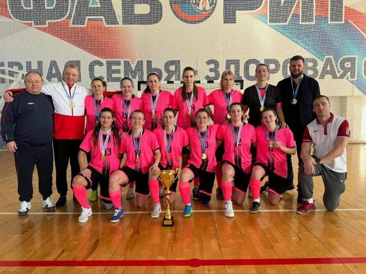 На турнире по футзалу спорта глухих победили спортсменки Подмосковья