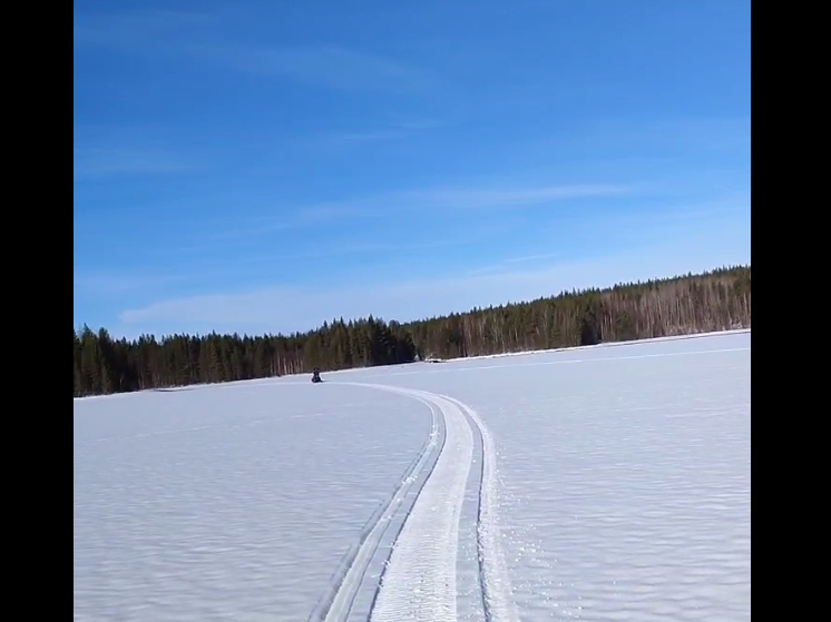 Жители поселения на севере Карелии боятся потерять доступ к озеру