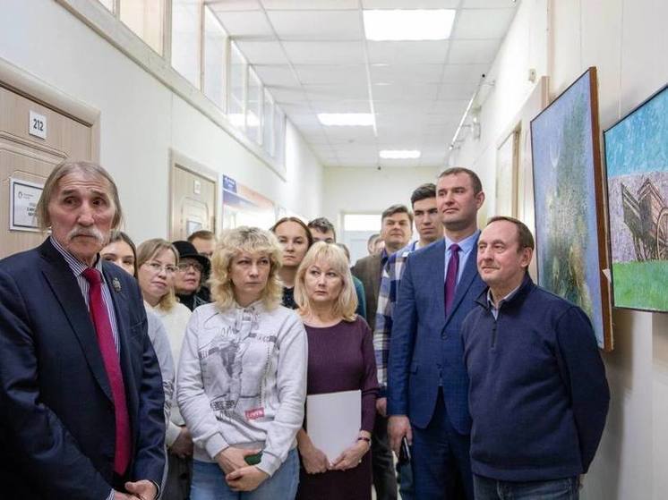 В Чебоксарах открылась выставка картин Анатолия Рыбкина