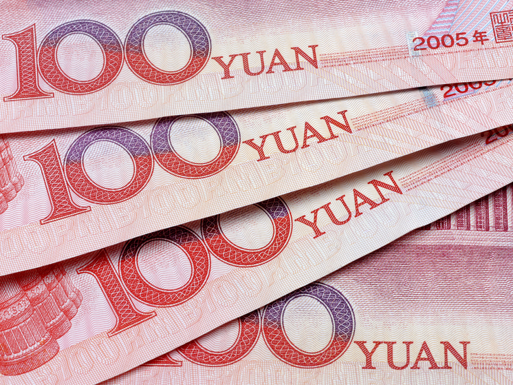 Объем юаневых вкладов физлиц увеличится вдвое