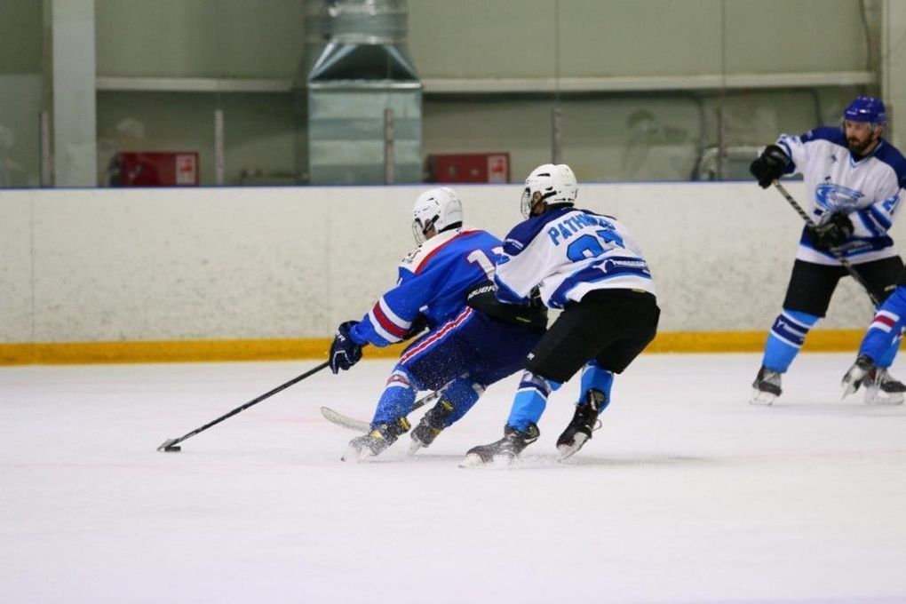 The semi-finals of the Smolensk region ice hockey championship have begun
