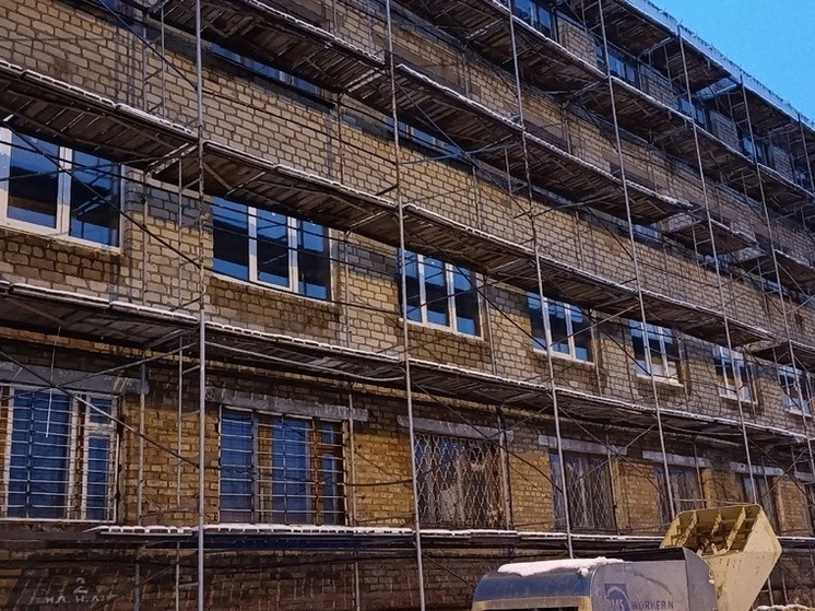 В Мариуполе приступили к восстановлению техникума транспорта и промтехнологий