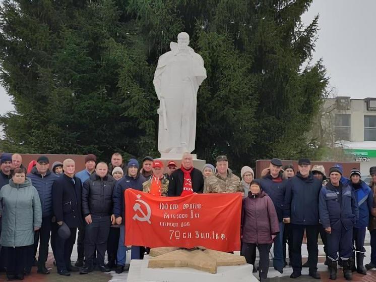 Нижегородские коммунисты проводили на СВО работника колхоза «Красный маяк» Павла Лебедева