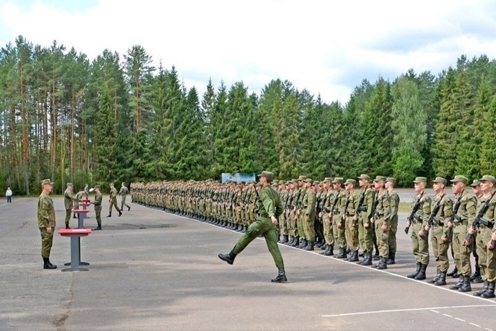 Костромским студентам предлагают пройти обучение на сержантов запаса