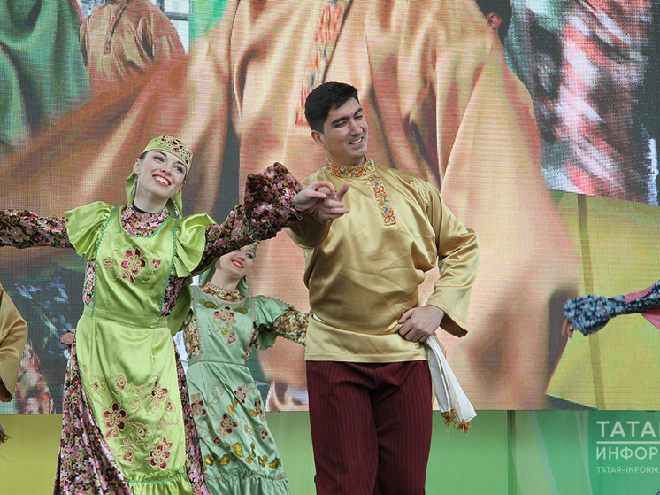 Гостям Науруза в Казани покажут концерт перед театром Камала и угостят пловом