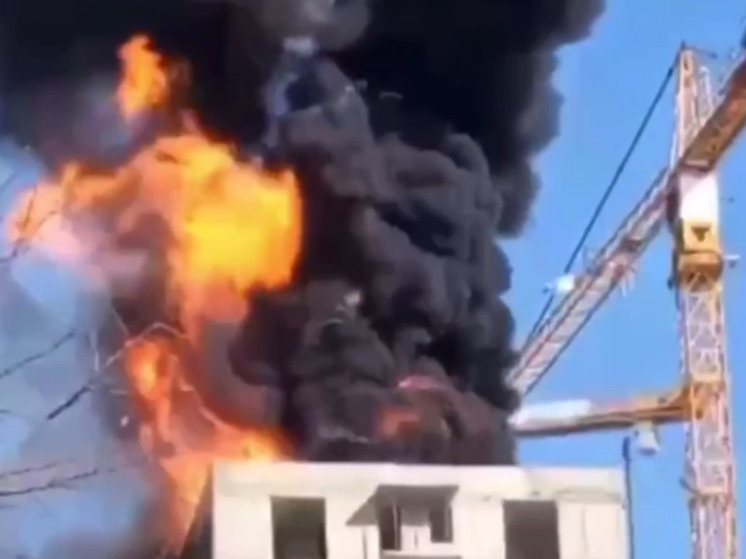 Пожарные локализовали возгорание на строительном объекте в Видном