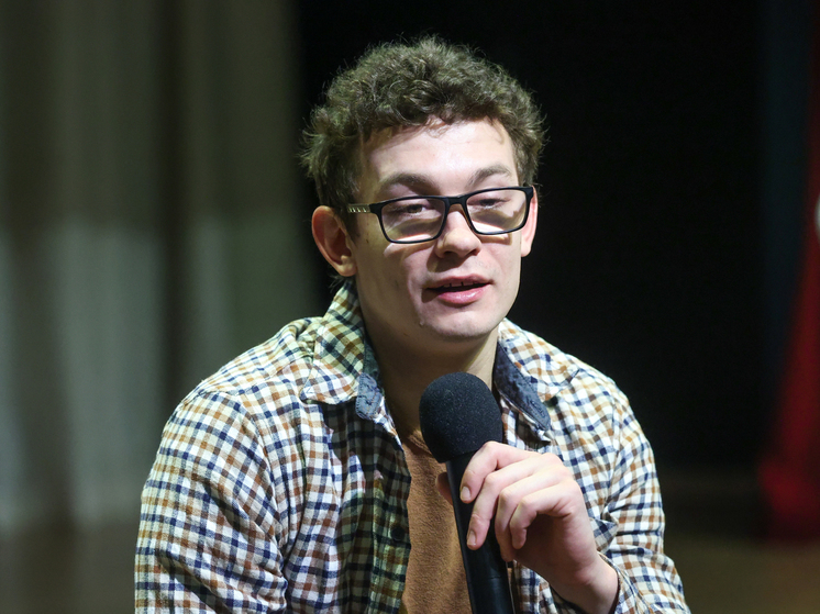 Кологривому грозит штраф в 1000 рублей за пьяный дебош в новосибирском баре