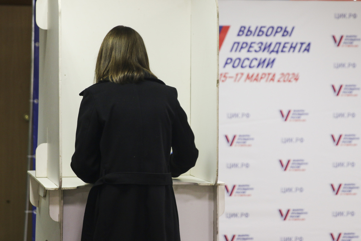 A Russian woman went to the polls and discredited the Russian Armed Forces