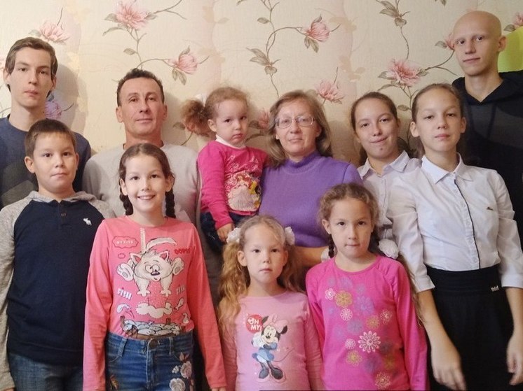 Жительнице Новочебоксарска присвоено звание "Мать-героиня"