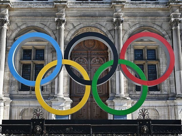 Чернышенко заявил о необходимости участвовать в Олимпиаде получившим допуск россиянам