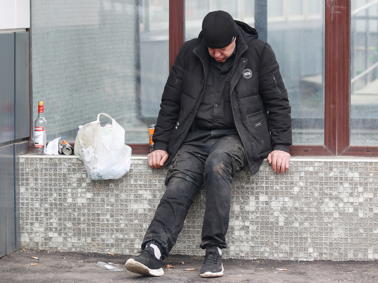 Мужчину чуть не отправили в рабство прямо из подмосковной электрички