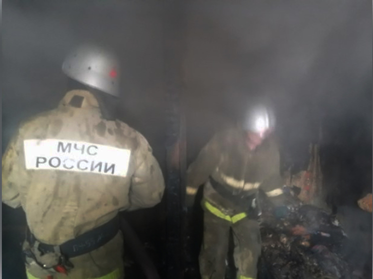 Под Воронежем огнеборцы спасли из огня пенсионера с ожогами