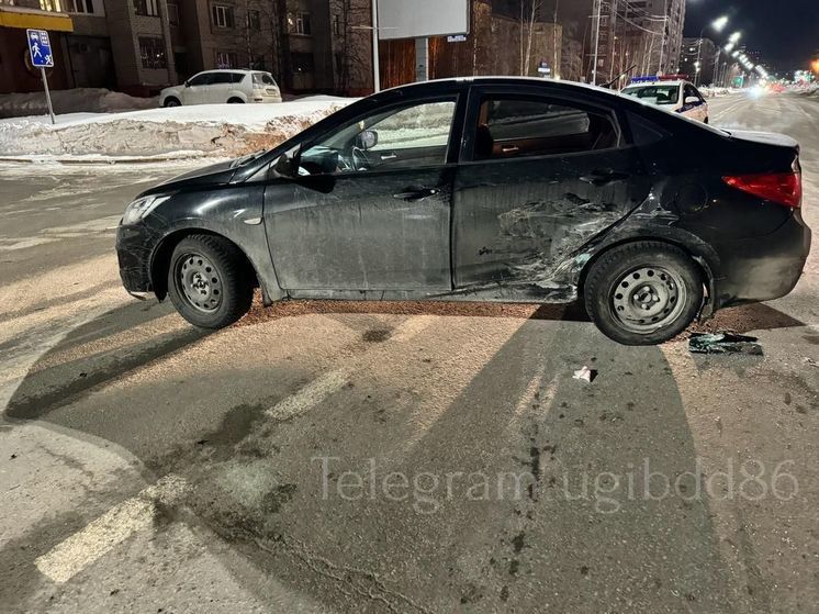 Авария с двумя пострадавшими произошла в Сургуте