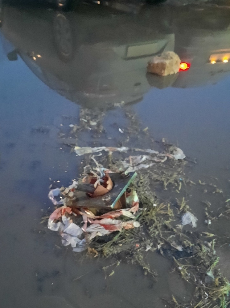 В Твери водителей предупредили о месте, где можно пробить колесо