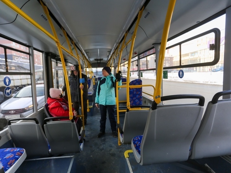 Летом в Омске планируют запустить автобусы-полуэкспрессы