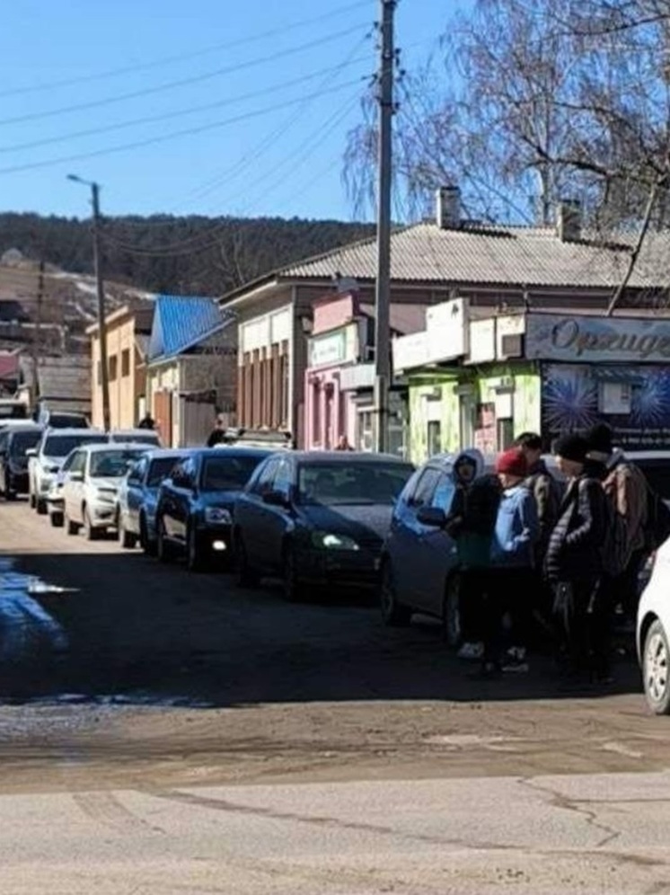 В Бурятии городские власти отказали автомобилистам в установке светофора
