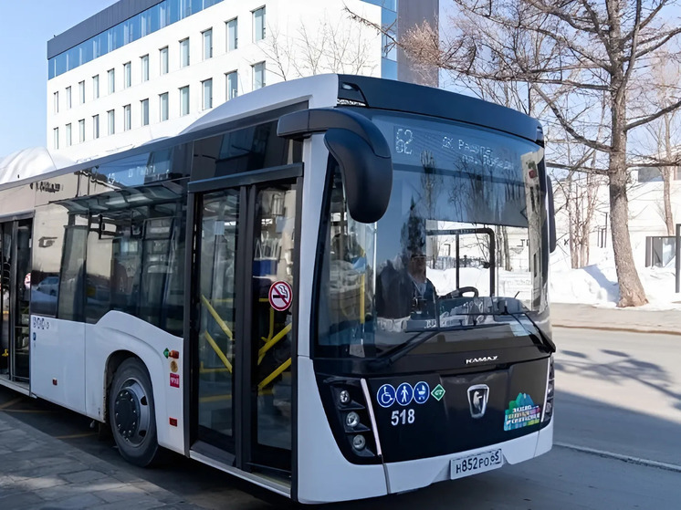 На улицы Южно-Сахалинска вышли 25 новых пассажирских автобусов