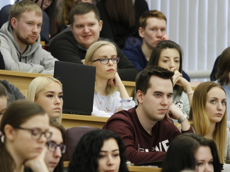 Стипендии главы Северодвинска получат 23 студента