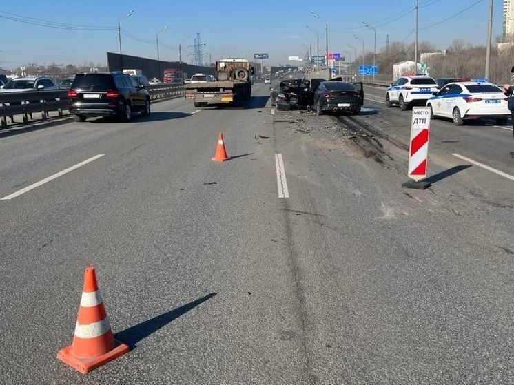 Kia насмерть сбил женщину на трассе М9-Балтия под Красногорском