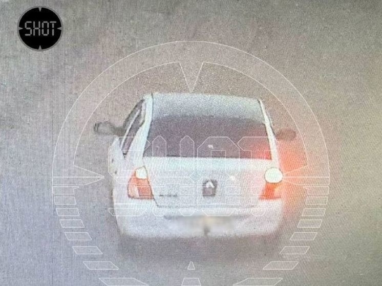 Появились видео и фото с террористами, которые вышли из автомобиля с тверскими номерами у «Крокуса»