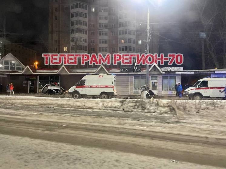 Смертельное ДТП: в Томске легковой автомобиль разорвало на части