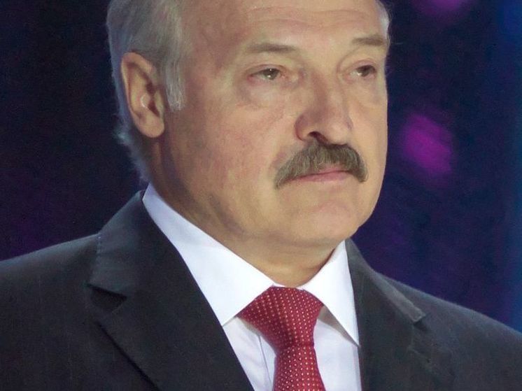 Лукашенко в телефонном разговоре выразил Путину соболезнования в связи с терактом
