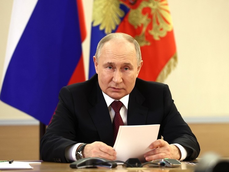 Владимир Путин объявил 24 марта днём национального траура