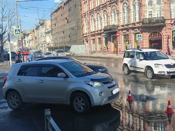 Иномарка сбила в центре Саратова пешехода