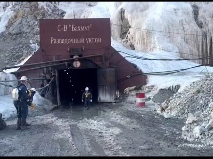 В Приамурье горняки в заваленной шахте могут выжить благодаря грунтовой воде