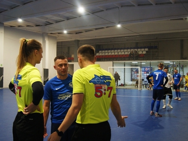 В Любительской мини-футбольной лиге Крыма завершилась стадия регулярного чемпионата
