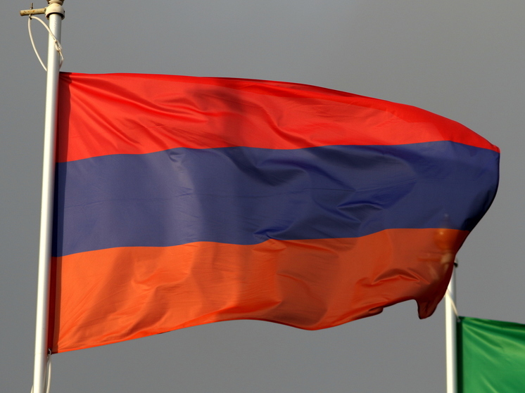 МВД Армении: нападение на отделение полиции совершили трое человек