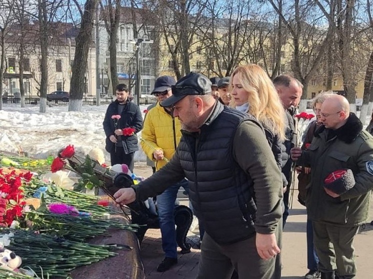 Кировские представители национальных диаспор почтили память погибших в «Крокус сити холле»