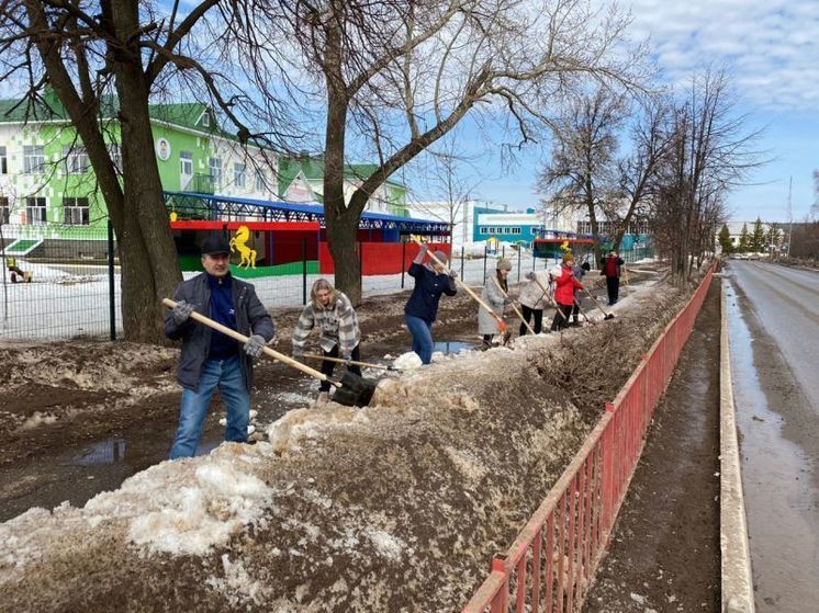 Во всех муниципалитетах Башкирии начнут уборку после зимы
