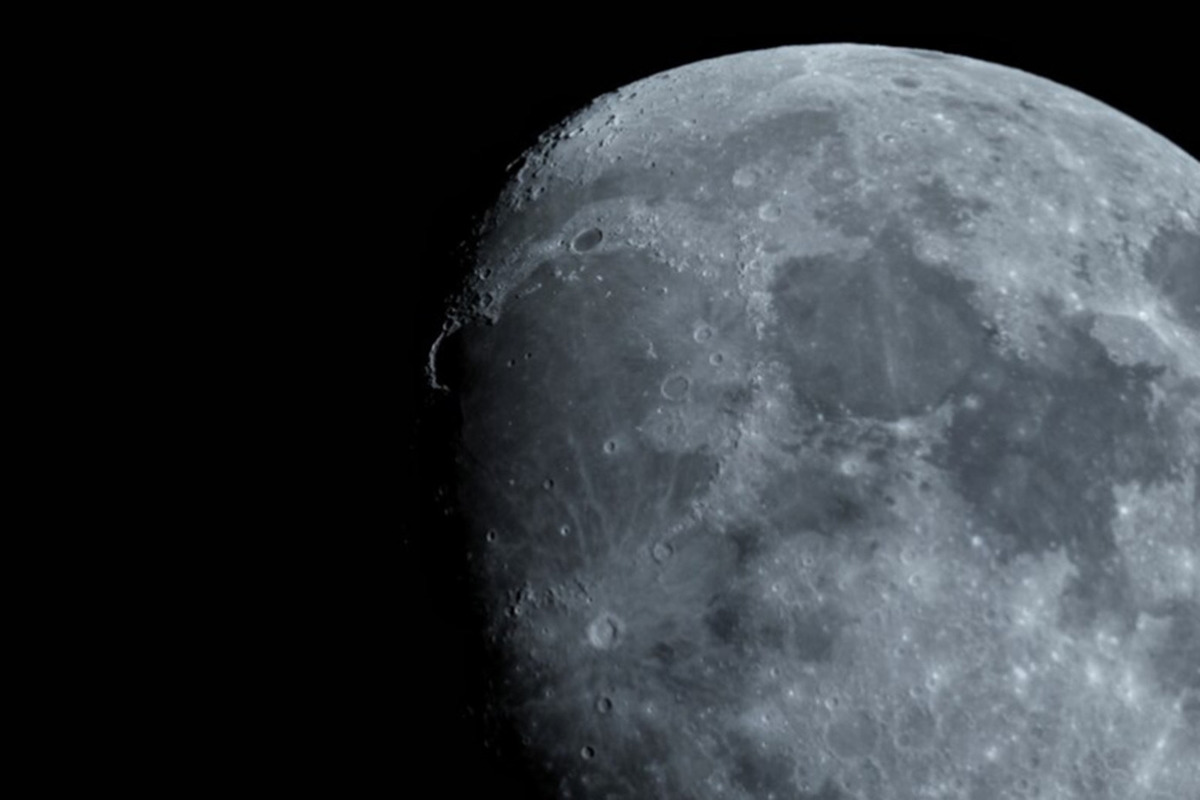 The race has begun to protect the lunar surface: from bases to mining