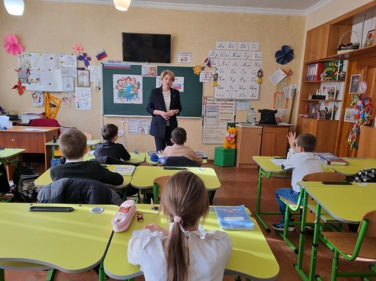 Херсонские школьники прослушали лекцию о событиях в «Крокусе»