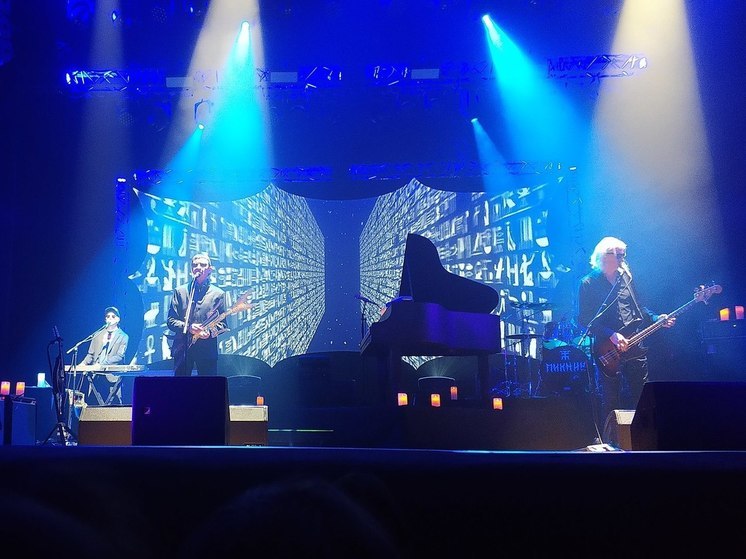 Концертный зал в Санкт-Петербурге сообщил, что концерт группы "Пикник" состоится