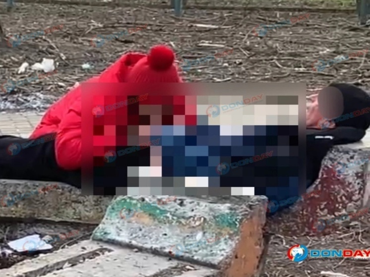 В Батайске горожанка орально ублажала мужчину в парке