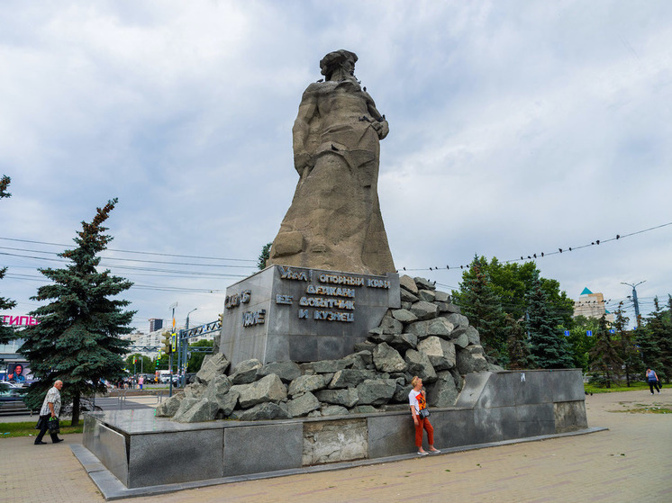 В Челябинске отремонтируют один из самых известных памятников