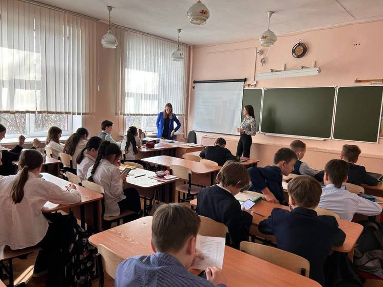 Школьники Иркутска посетили уроки финансовой грамотности