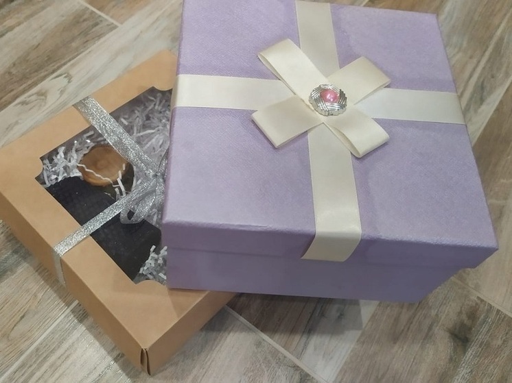 В честь своего 20-летия Калужская сбытовая компания дарит подарки клиентам