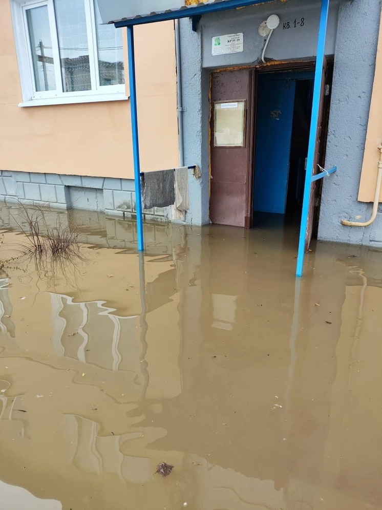 В калужской деревне Шопино затопило одну улицу