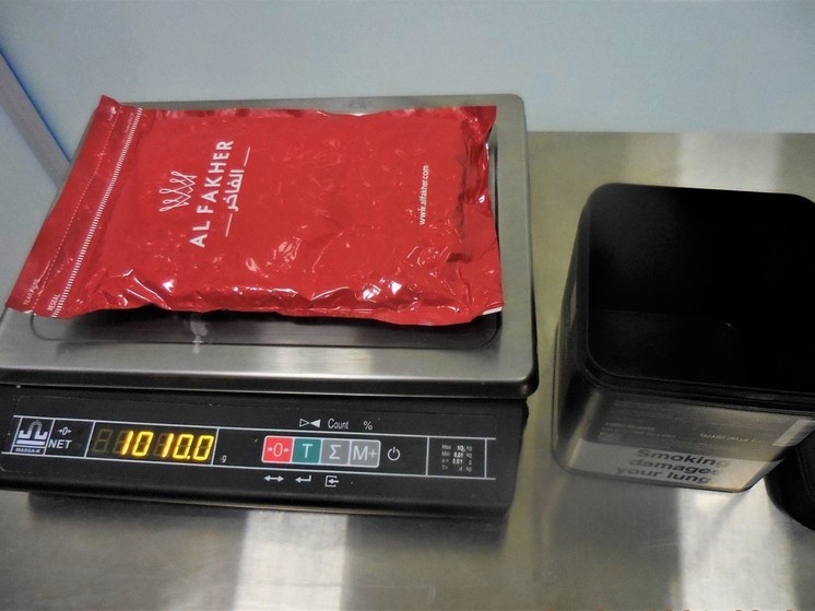 В аэропорту Волгограда задержали палестинца с 3,8 кг табака из Турции