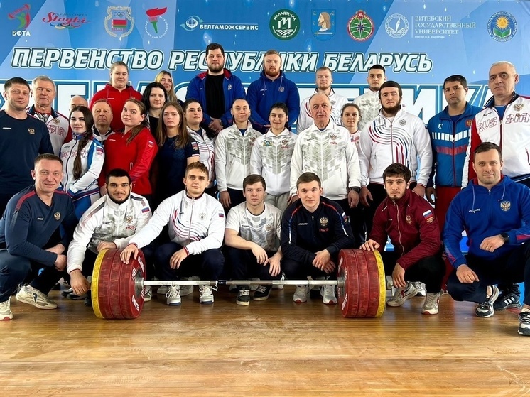 Брянские тяжелоатлеты привезли из белорусского Витебска две медали