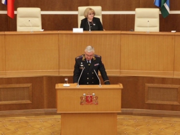 Генерал Мешков оценил недокомплект свердловской полиции в 3800 человек