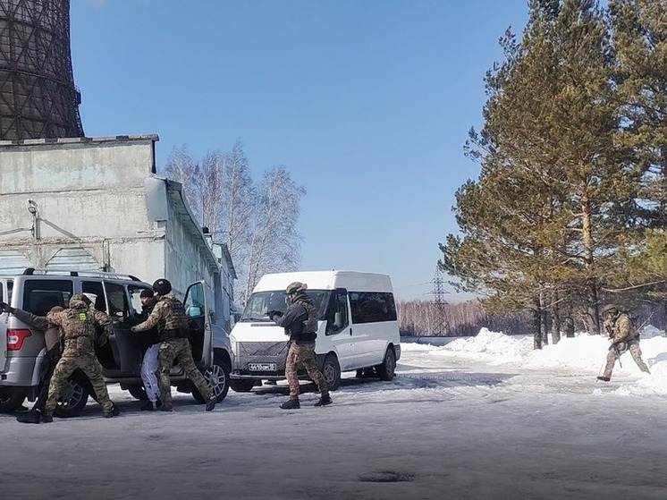 В Новосибирске на ТЭЦ провели учения по предотвращению нападения террористов