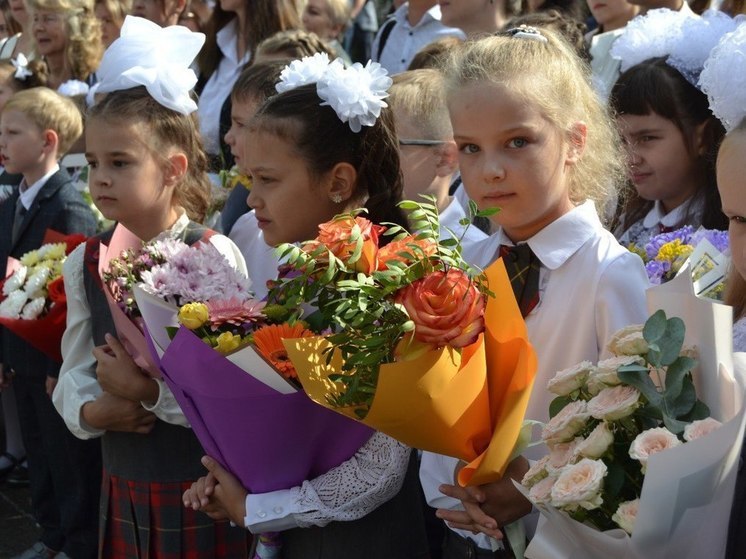 1 апреля начинается запись в школы Иркутска для будущих первоклассников