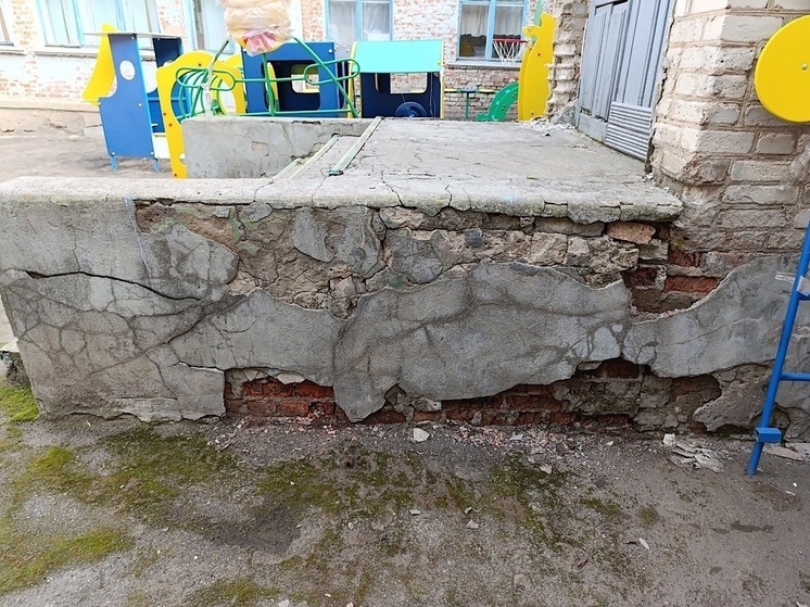 Детский сад № 23 в Каменске-Шахтинском находится в аварийном состоянии